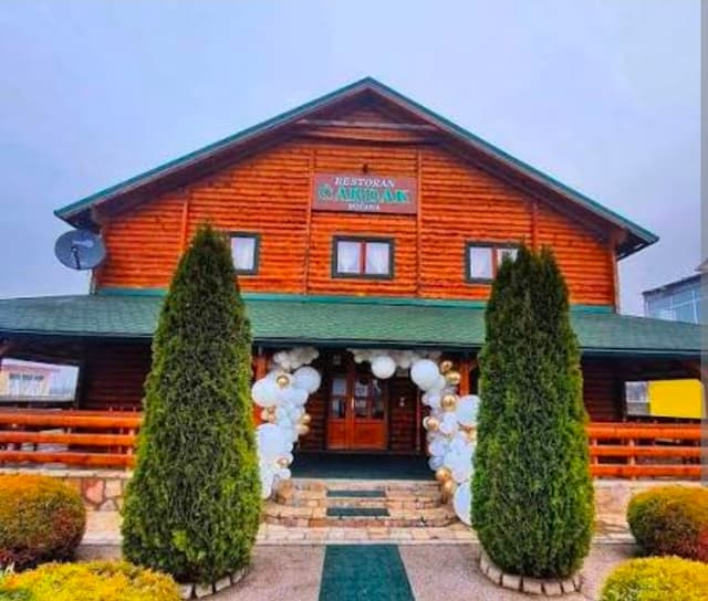 Estoran Čardak Gubavač